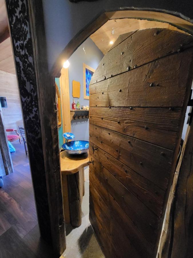 לינה וארוחת בוקר Saint-Martin-sur-le-Chambre L'Entre 2 Cols מראה חיצוני תמונה